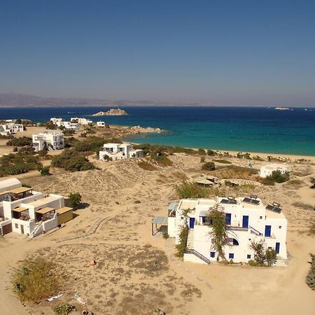 מיקרי ויגלה Victoria Studios & Apartments מראה חיצוני תמונה