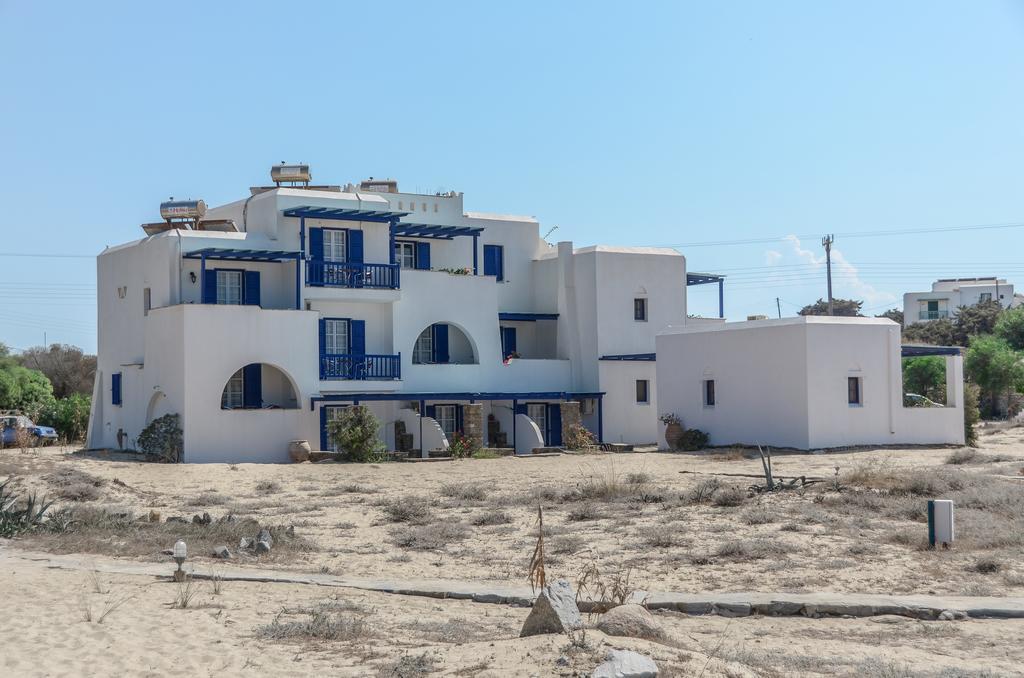 מיקרי ויגלה Victoria Studios & Apartments מראה חיצוני תמונה