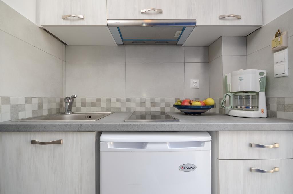 מיקרי ויגלה Victoria Studios & Apartments מראה חיצוני תמונה