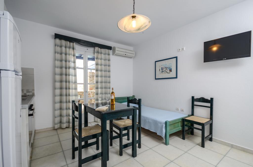 מיקרי ויגלה Victoria Studios & Apartments מראה חיצוני תמונה